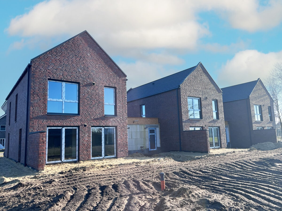 Bild - Neubau 5 Zimmer Kettenhaus in Bawinkel – Energieeffizientes, modernes Zuhause mit Garten & Carport!