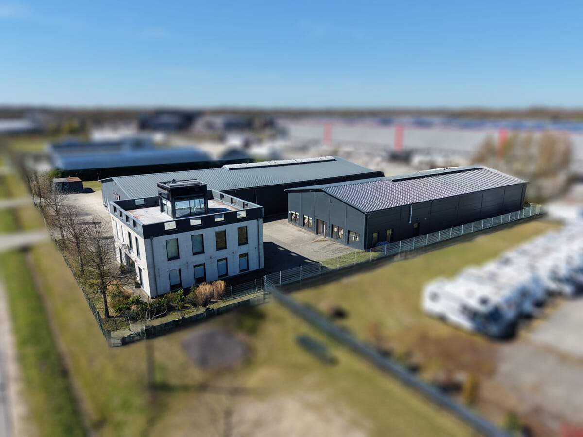 Bild - Vollvermietetes Gewerbeareal in Wietmarschen-Lohne – Moderne Hallen & Bürokomplex mit Ausbaureserve!
