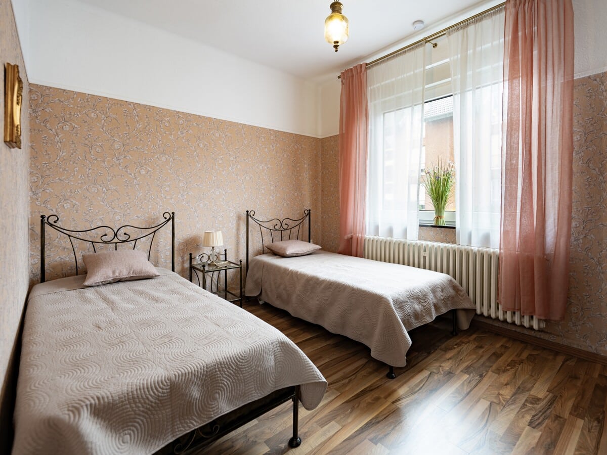 Bild - Stadtvilla mit Altbau-Charme: Fernblick und Top-Lage in Bad Bentheim!