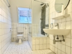 Bild - Mitten im Geschehen: renovierte 3-Zimmer-Dachgeschosswohnung in der Fußgängerzone!