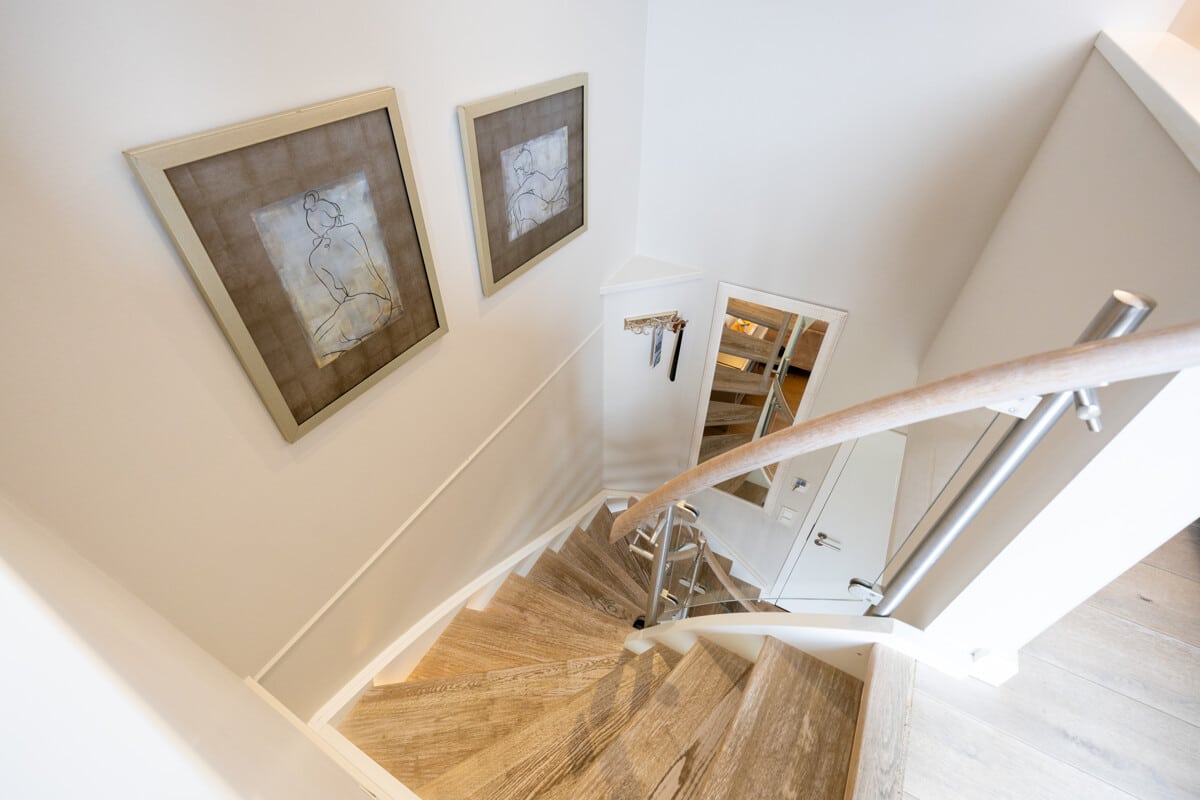 Bild - Nordsee im Blick, Rendite im Fokus – Exklusive Maisonette mit Nordseeblick in List auf Sylt!